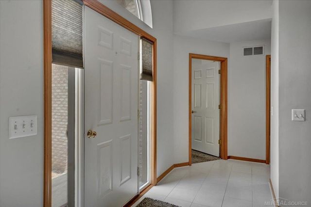 15634 Corso Drive, Clinton Twp, MI 48035