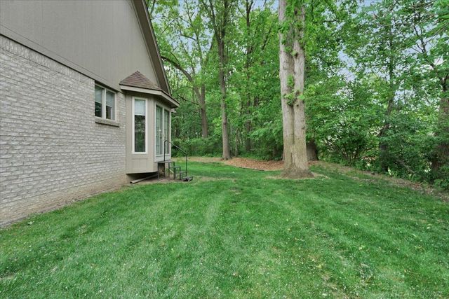 15634 Corso Drive, Clinton Twp, MI 48035