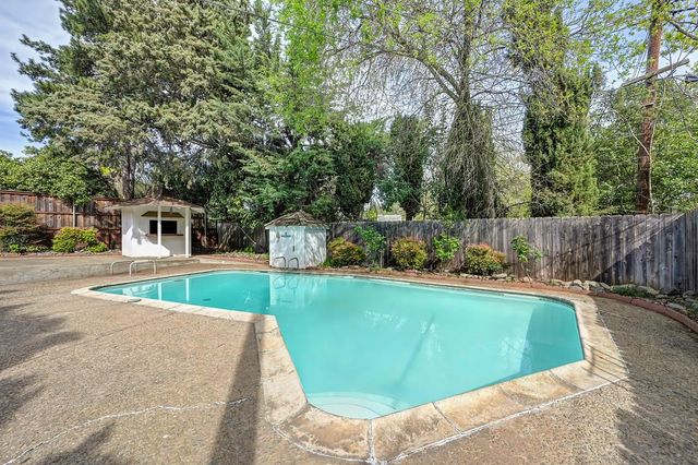 4524 Bela Way, Carmichael, CA 95608