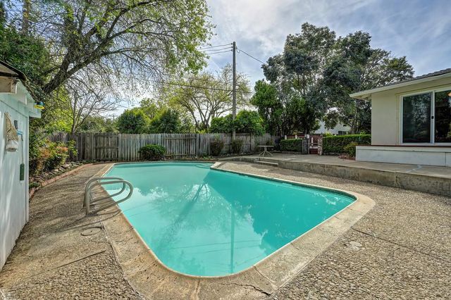 4524 Bela Way, Carmichael, CA 95608