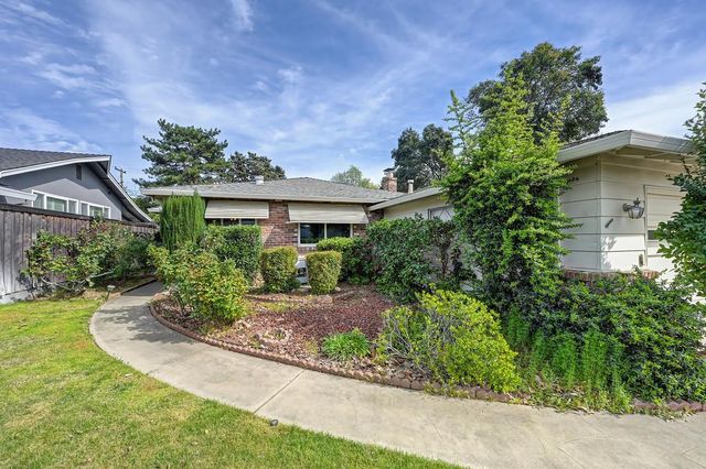 4524 Bela Way, Carmichael, CA 95608