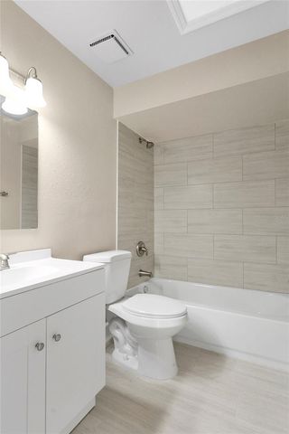 5807 RED DAHLIA COURT 27, Orlando, FL 32807
