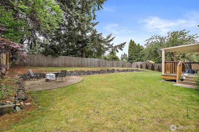 15902 95th Avenue Ct E, Puyallup, WA 98375
