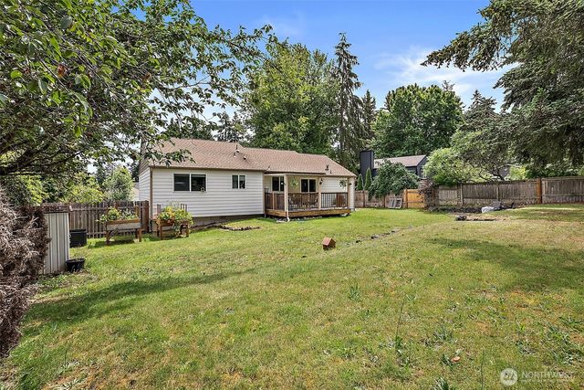 15902 95th Avenue Ct E, Puyallup, WA 98375