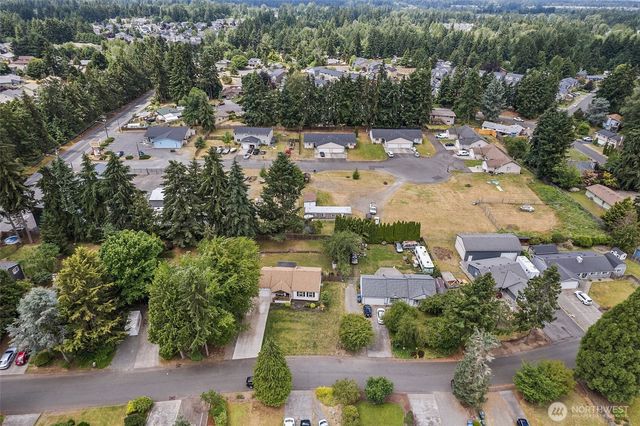15902 95th Avenue Ct E, Puyallup, WA 98375