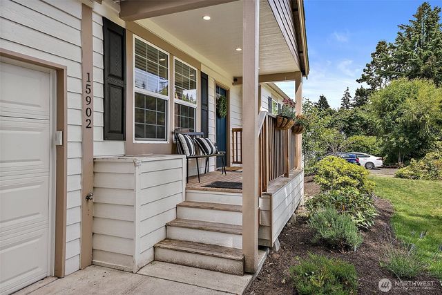 15902 95th Avenue Ct E, Puyallup, WA 98375