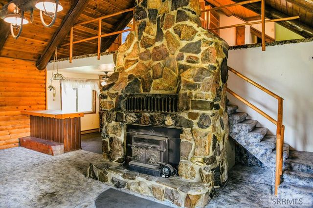 12 Guth Road, Salmon, ID 83467