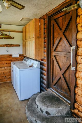 12 Guth Road, Salmon, ID 83467