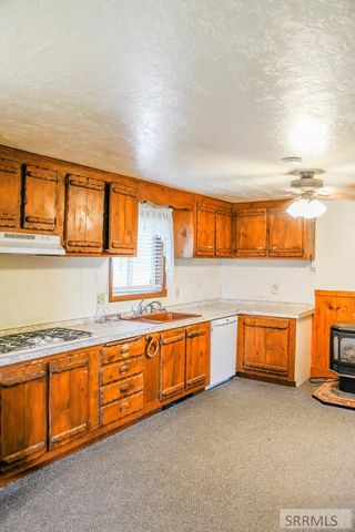 12 Guth Road, Salmon, ID 83467