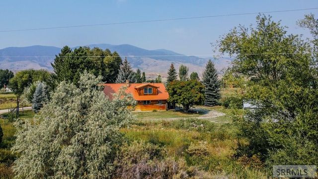 12 Guth Road, Salmon, ID 83467
