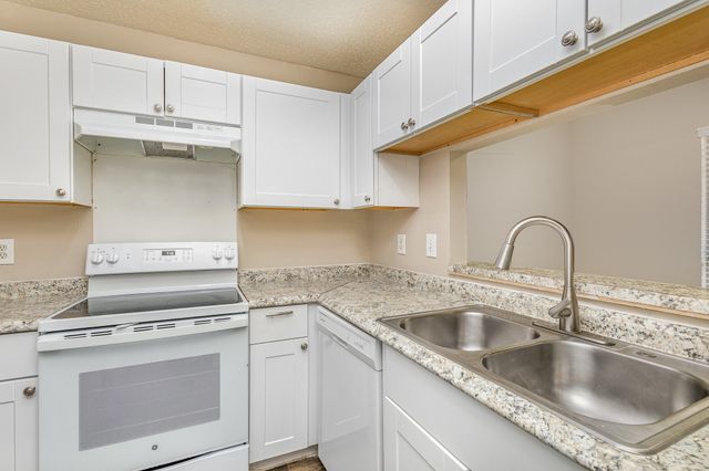 3615 W Northgate Drive 3 Units, Irving, TX 75062