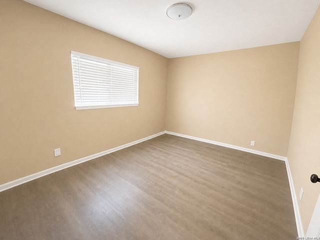 6807 MISTY FIELD DR, Converse, TX 78109