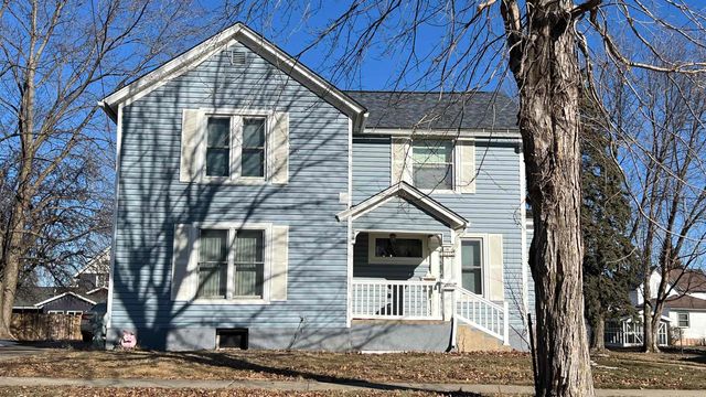 423 W Spring Street, New Hampton, IA 50659
