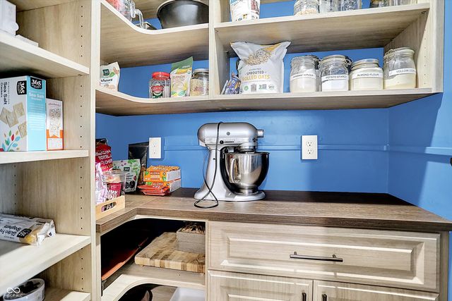 2161 N Meridian Street 6, Indianapolis, IN 46202