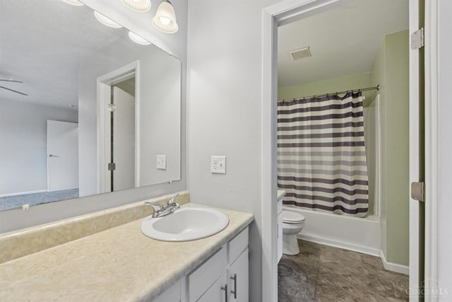 4974 Columbia Circle, West Chester, OH 45011