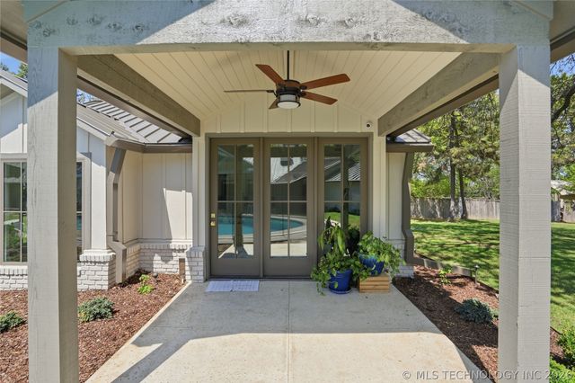 3215 E 65th Street, Tulsa, OK 74136