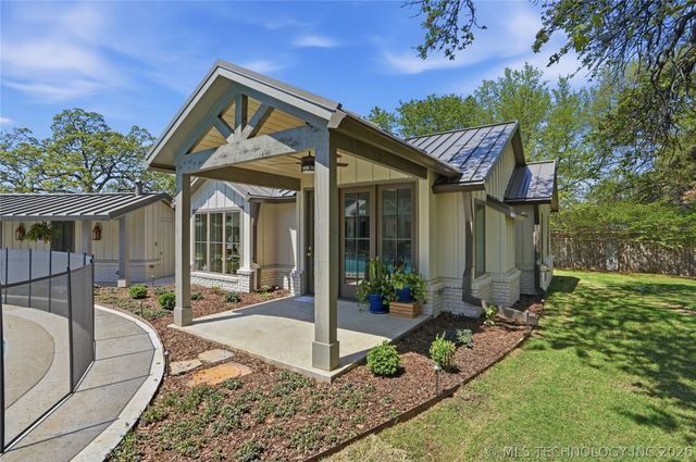 3215 E 65th Street, Tulsa, OK 74136