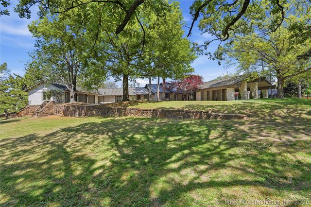3215 E 65th Street, Tulsa, OK 74136