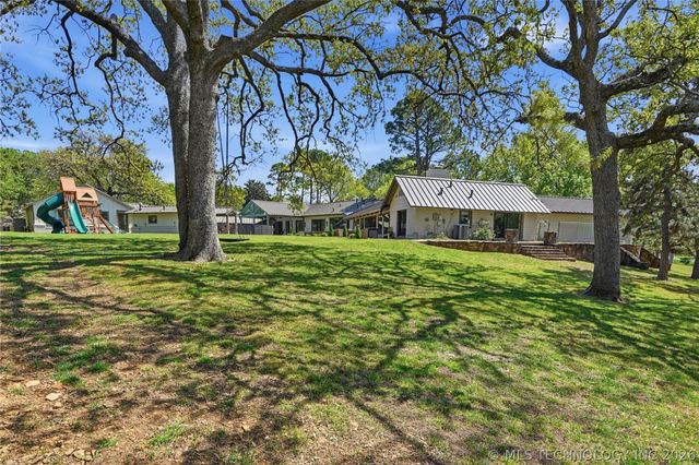 3215 E 65th Street, Tulsa, OK 74136