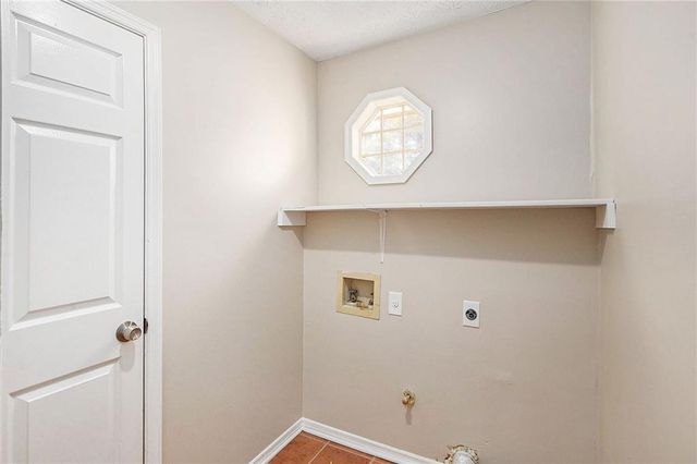 505 Lake Joyce Lane, Fairburn, GA 30213