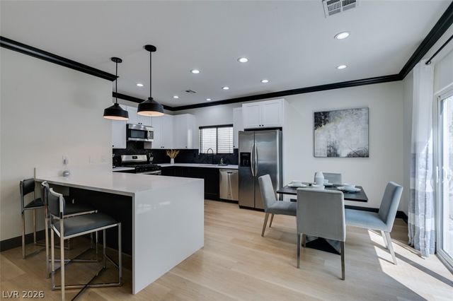 3103 Strawberry Park Drive, Las Vegas, NV 89120