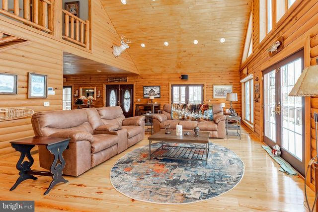 219 MOUNTAINTOP RD, Mc Henry, MD 21541