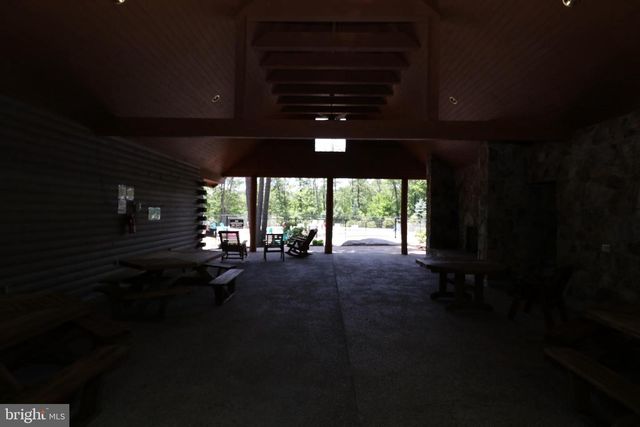 219 MOUNTAINTOP RD, Mc Henry, MD 21541