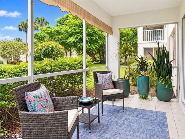 1990 Bald Eagle DR A, Naples, FL 34105