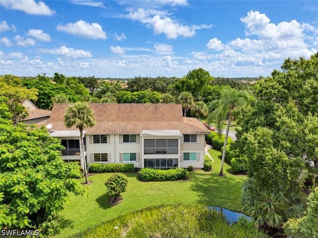 1990 Bald Eagle DR A, Naples, FL 34105