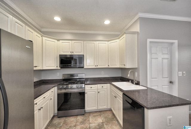 417 N LAKE ROAD, Hoover, AL 35242