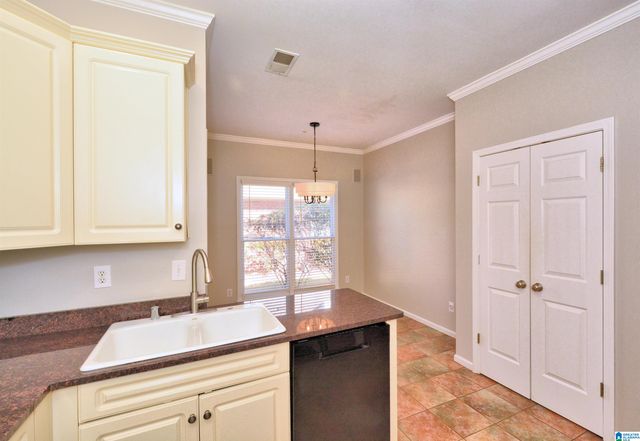 417 N LAKE ROAD, Hoover, AL 35242