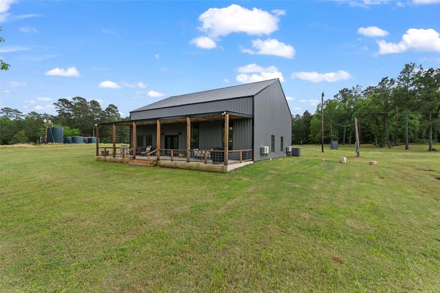 10220 Thornapple, Oil City, LA 71061
