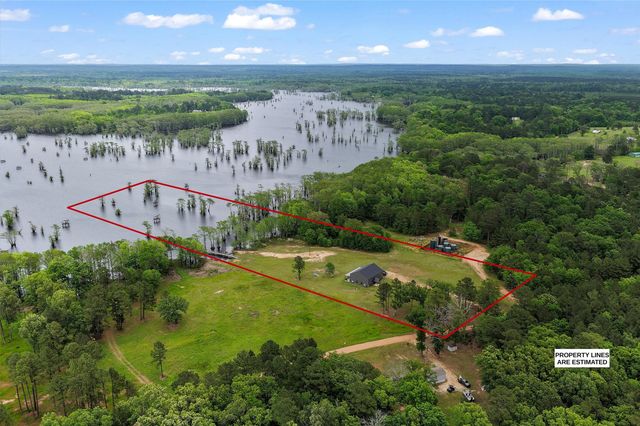 10220 Thornapple, Oil City, LA 71061
