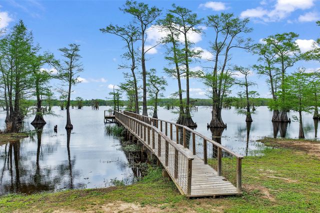 10220 Thornapple, Oil City, LA 71061