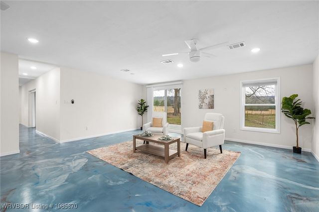 4235 E Highway 10, Greenwood, AR 72936