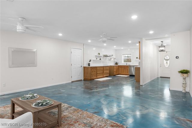 4235 E Highway 10, Greenwood, AR 72936