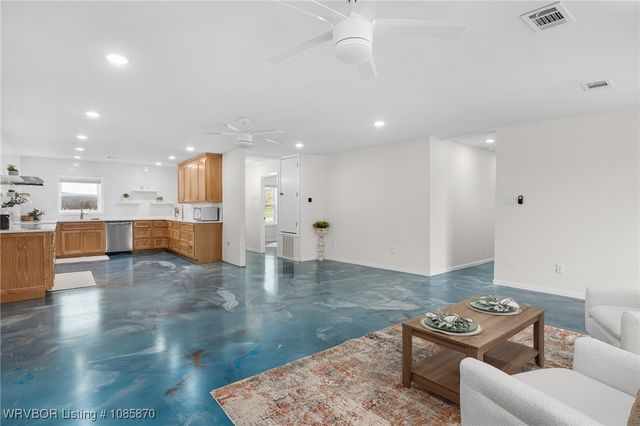 4235 E Highway 10, Greenwood, AR 72936