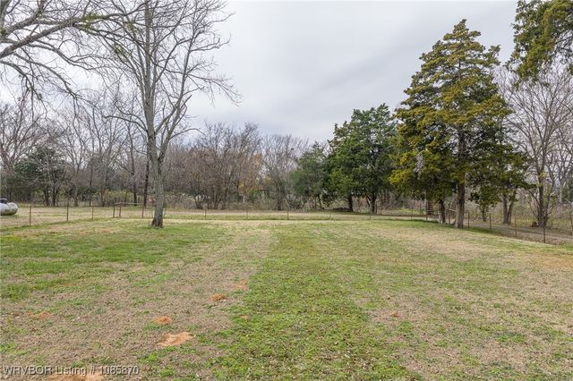 4235 E Highway 10, Greenwood, AR 72936