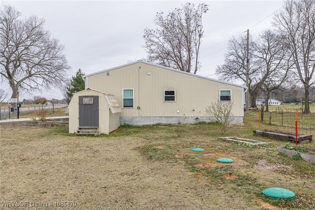 4235 E Highway 10, Greenwood, AR 72936