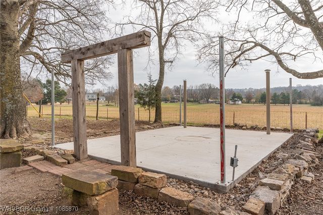 4235 E Highway 10, Greenwood, AR 72936