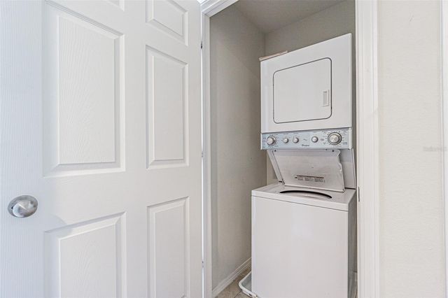 9303 AMERICAN HICKORY LANE, Riverview, FL 33578