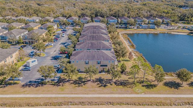 9303 AMERICAN HICKORY LANE, Riverview, FL 33578