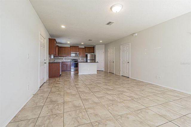 9303 AMERICAN HICKORY LANE, Riverview, FL 33578