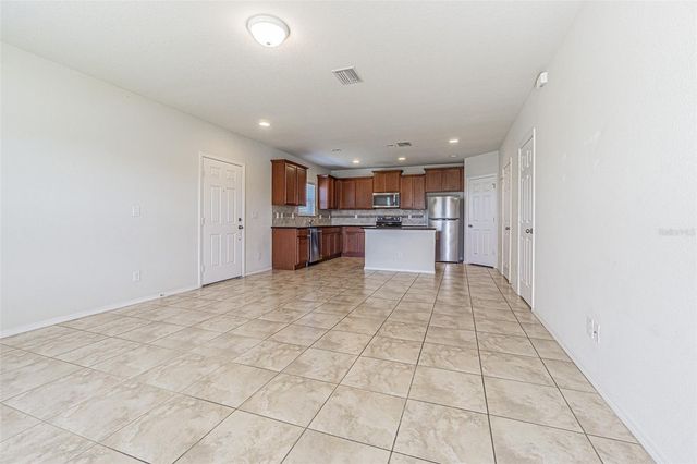 9303 AMERICAN HICKORY LANE, Riverview, FL 33578