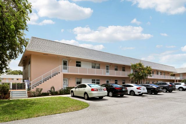 18081 SE COUNTRY CLUB Drive 13-123, Jupiter, FL 33469