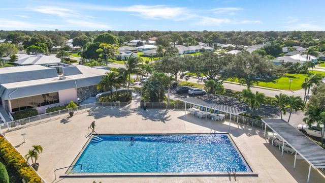 18081 SE COUNTRY CLUB Drive 13-123, Jupiter, FL 33469