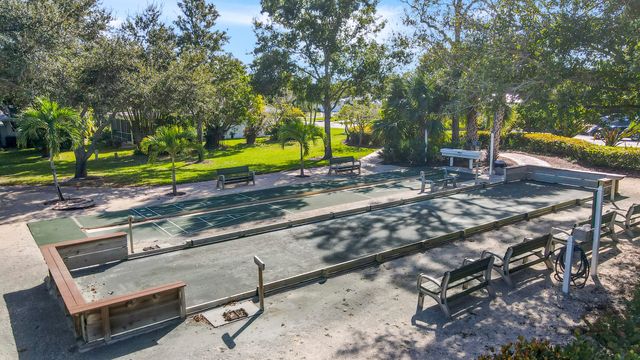 18081 SE COUNTRY CLUB Drive 13-123, Jupiter, FL 33469