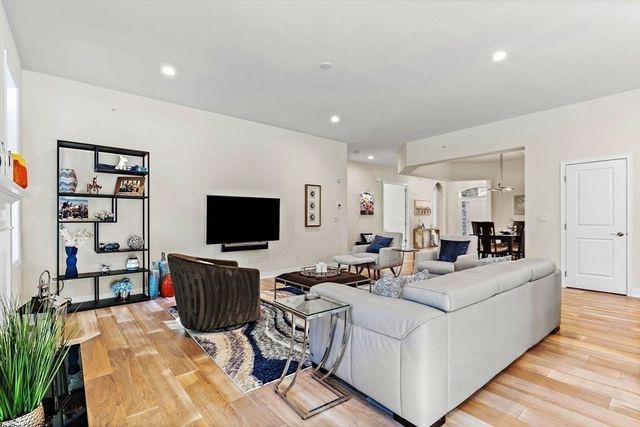 61 Ridgewood Drive, Stow, MA 01775