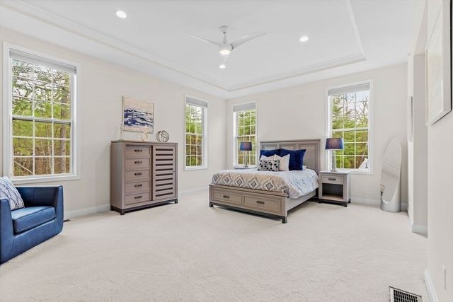 61 Ridgewood Drive, Stow, MA 01775