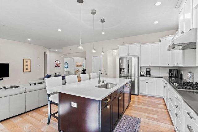 61 Ridgewood Drive, Stow, MA 01775